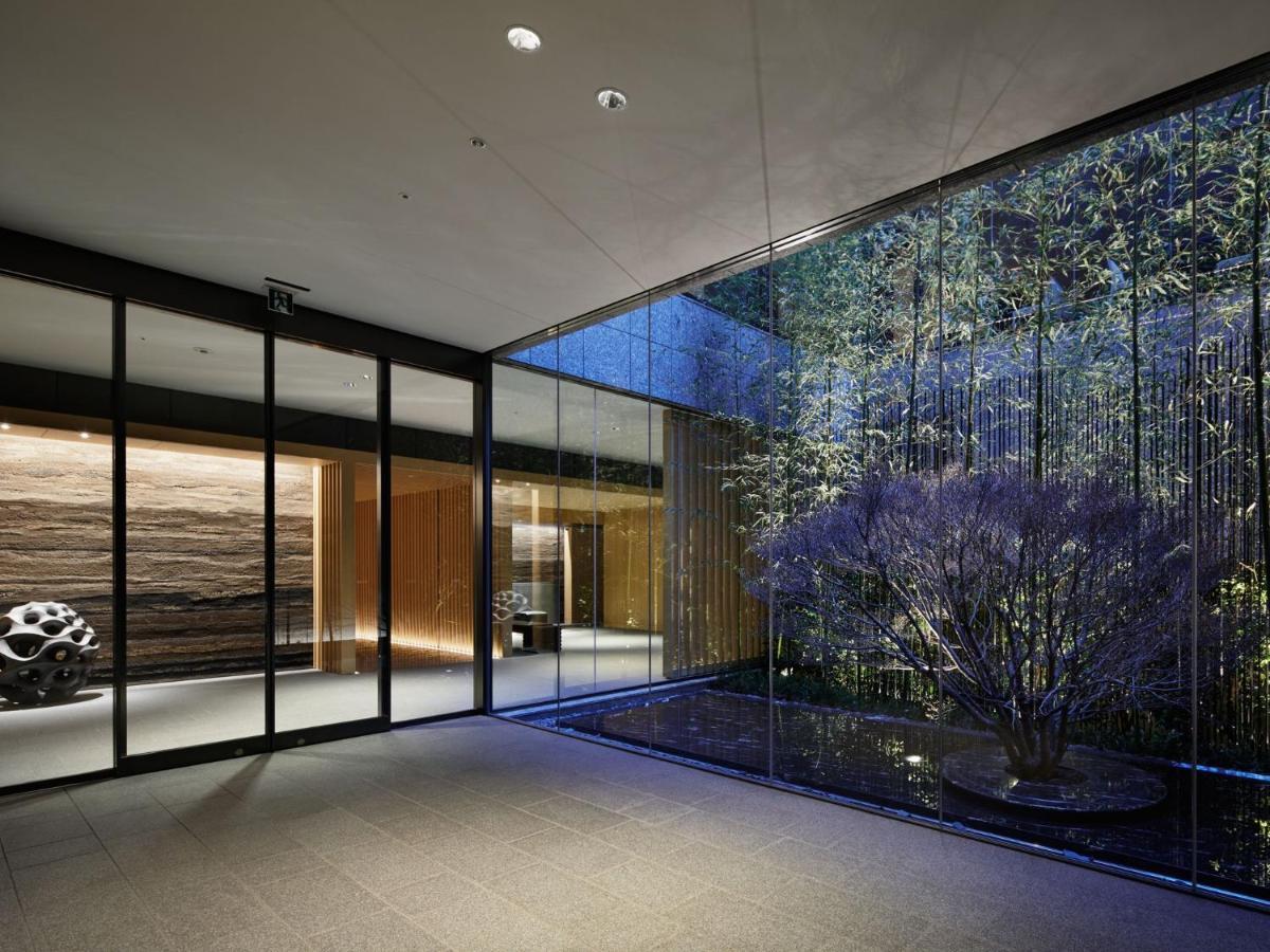 The Thousand Kyoto Eksteriør bilde Interior of the museum