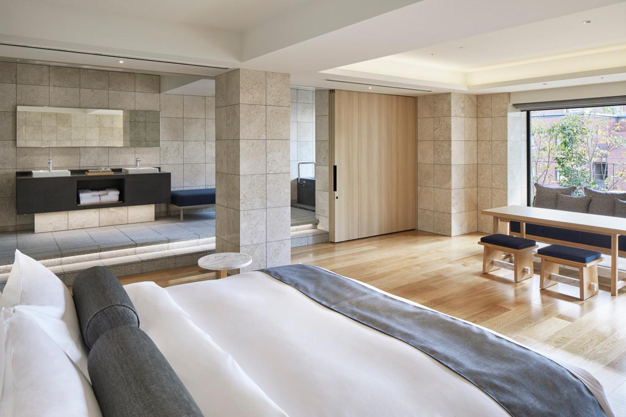 The Thousand Kyoto Eksteriør bilde A suite at The Park, Hyderabad